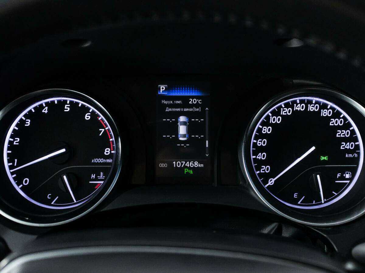 Toyota Camry, 2018 Фото №12