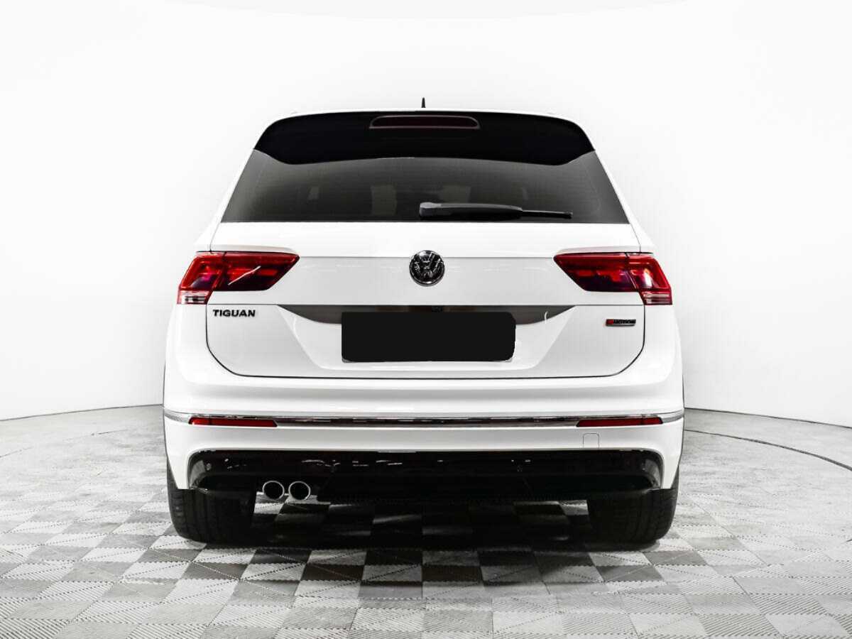 Volkswagen Tiguan, 2018 Фото №6