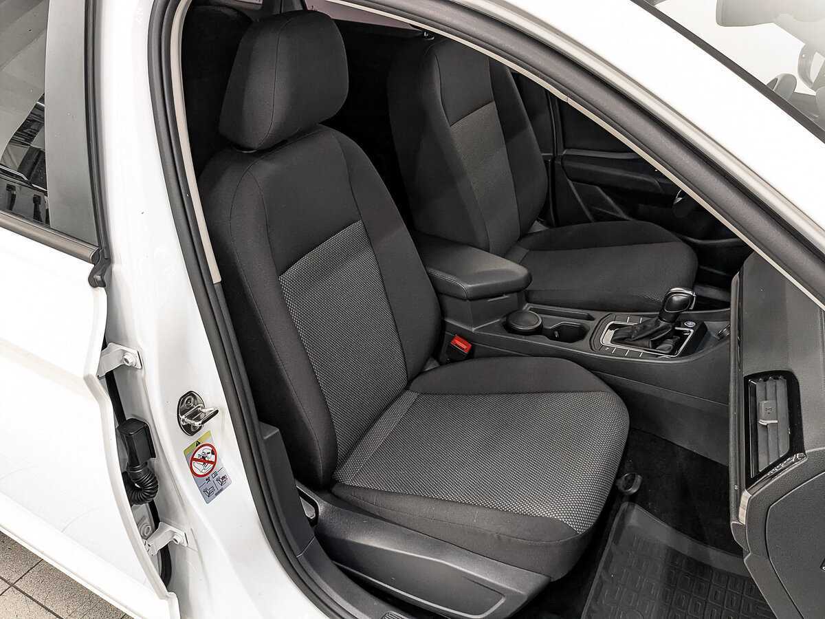 Volkswagen Jetta, 2020 Фото №24