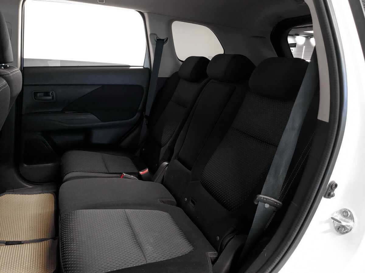Mitsubishi Outlander, 2017 Фото №10