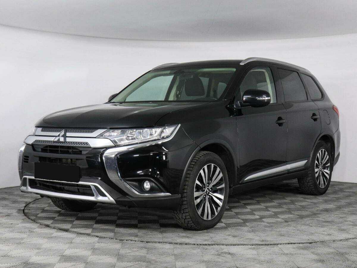 Mitsubishi Outlander, 2018 Фото №1