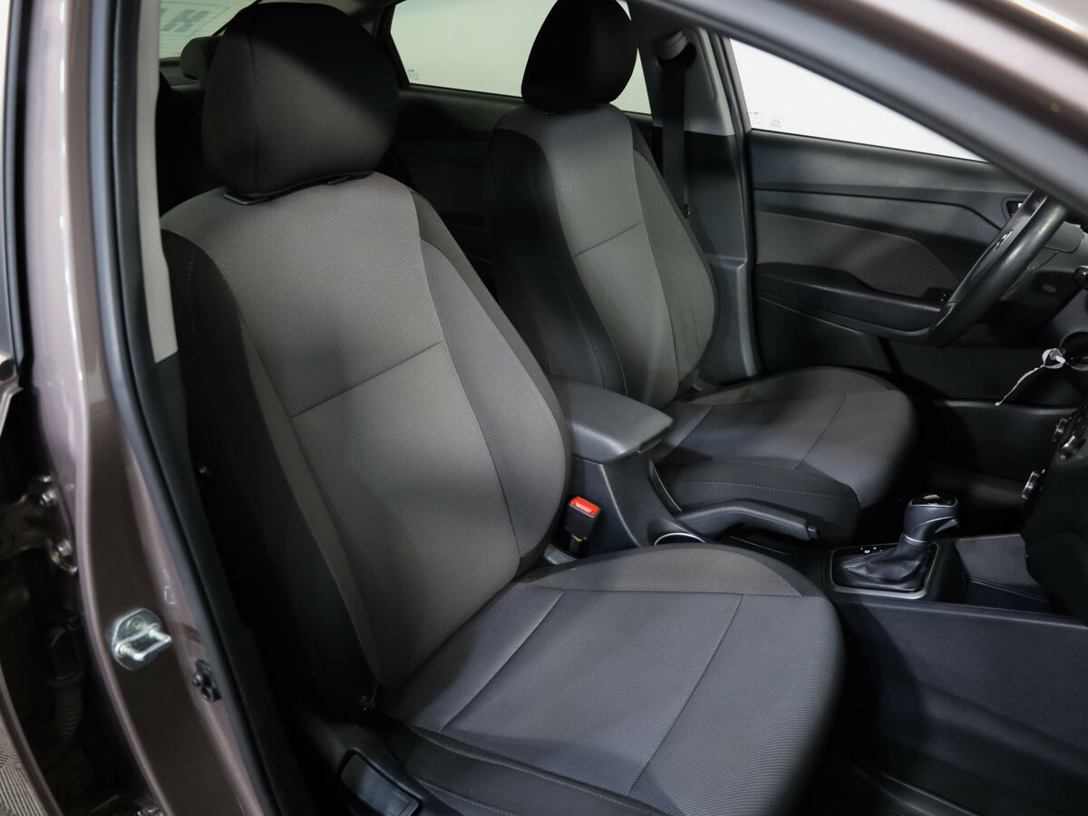 Hyundai Solaris II, 2019 Фото №18
