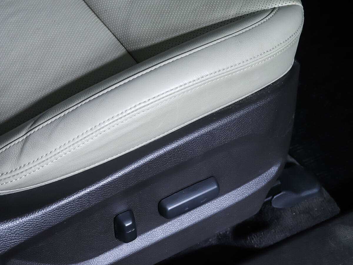 Hyundai Santa Fe Grand, 2018 Фото №16