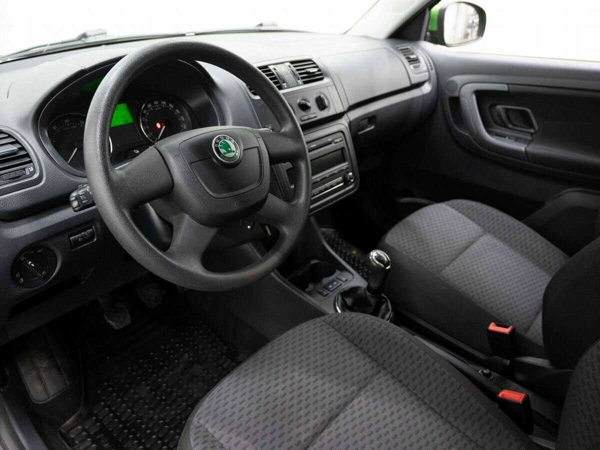 Skoda Fabia, 2012 Фото №7