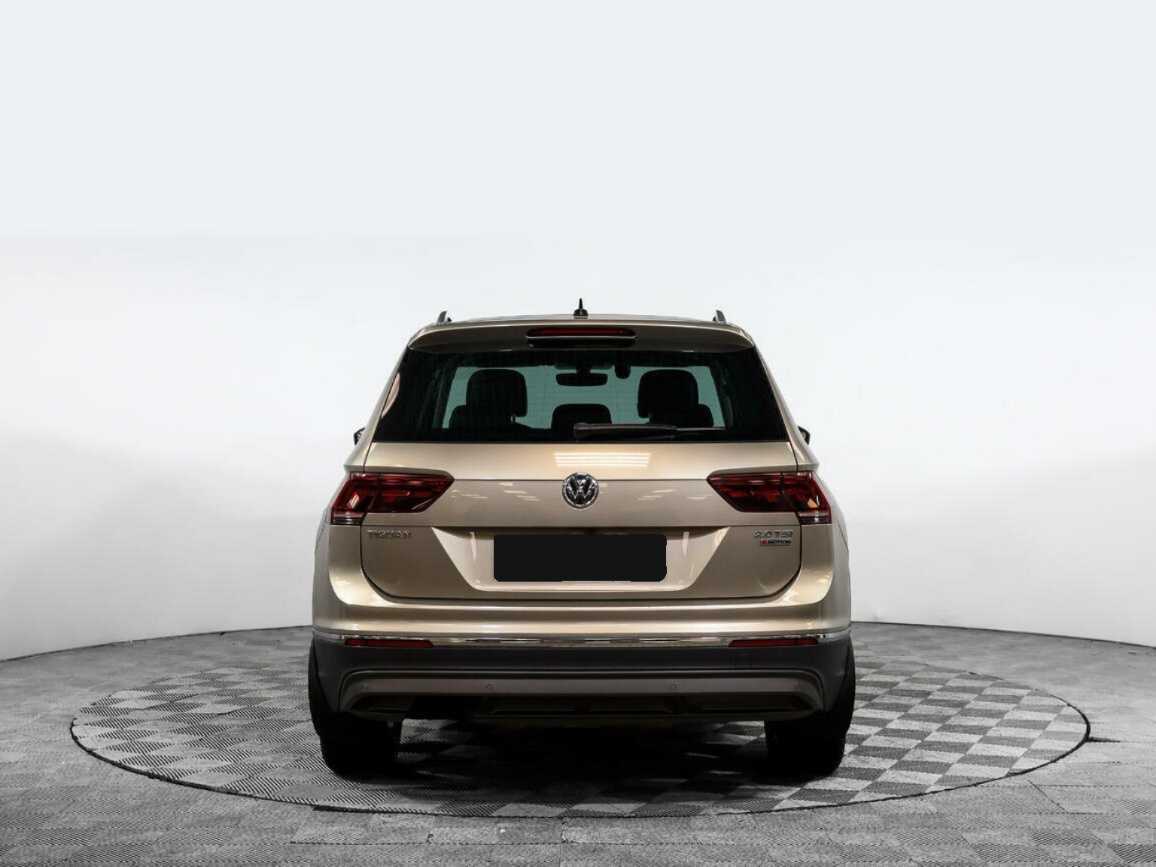 Volkswagen Tiguan, 2017 Фото №5