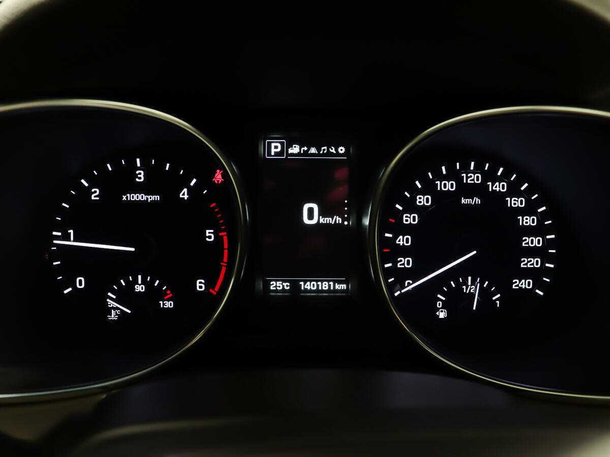 Hyundai Santa Fe Grand, 2018 Фото №14