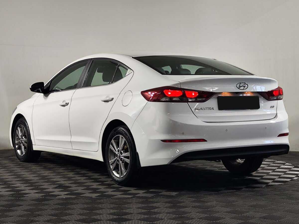 Hyundai Elantra, 2016 Фото №4