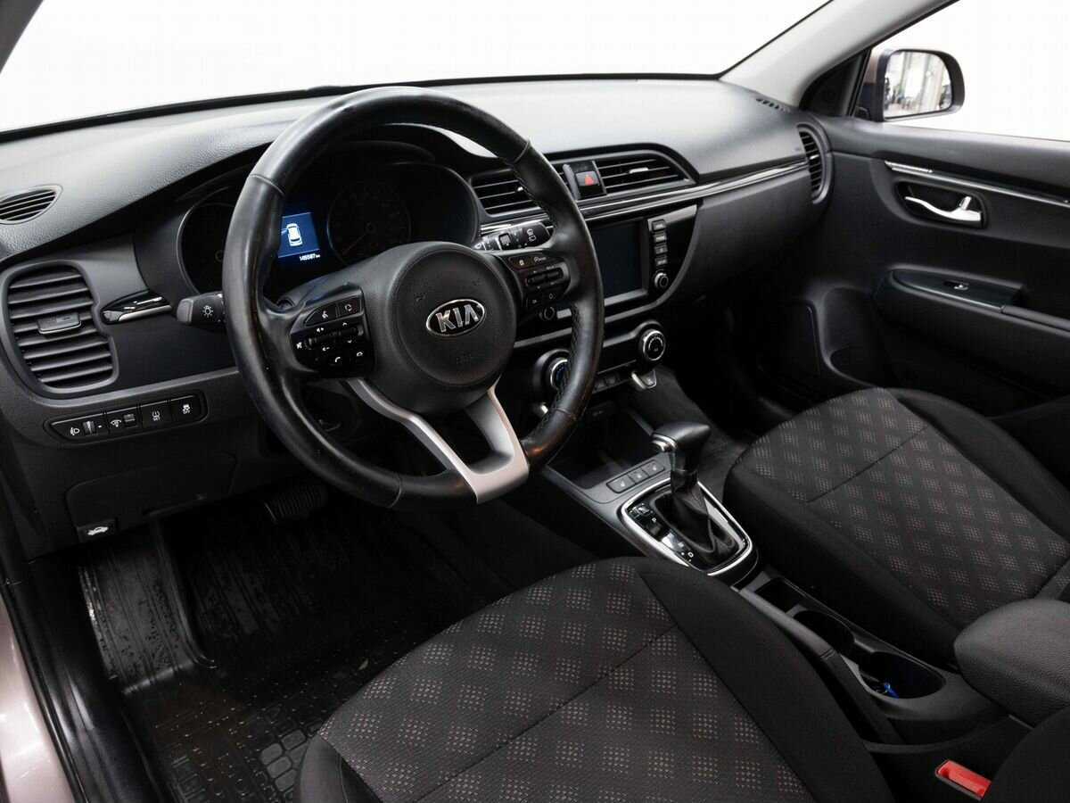 Kia Rio X-Line, 2018 Фото №7