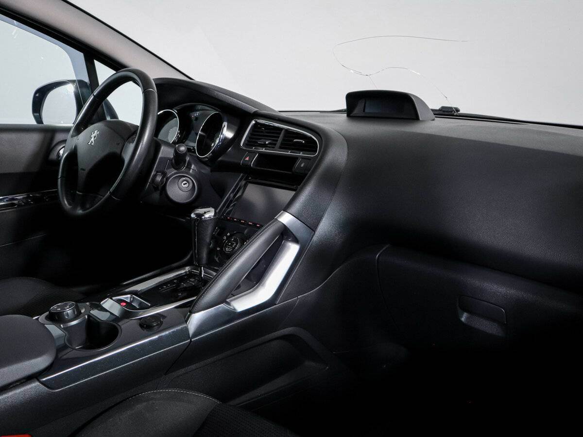 Peugeot 3008 I Рестайлинг, 2016 Фото №7