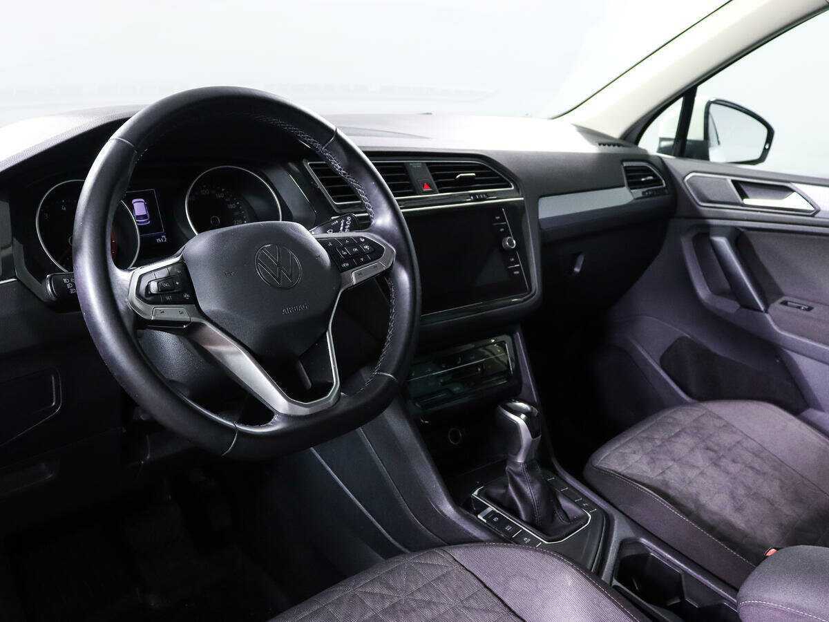 Volkswagen Tiguan, 2020 Фото №14