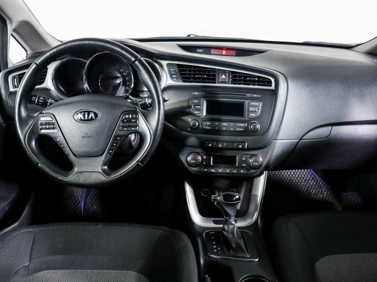 Kia Ceed, 2016 Фото №9