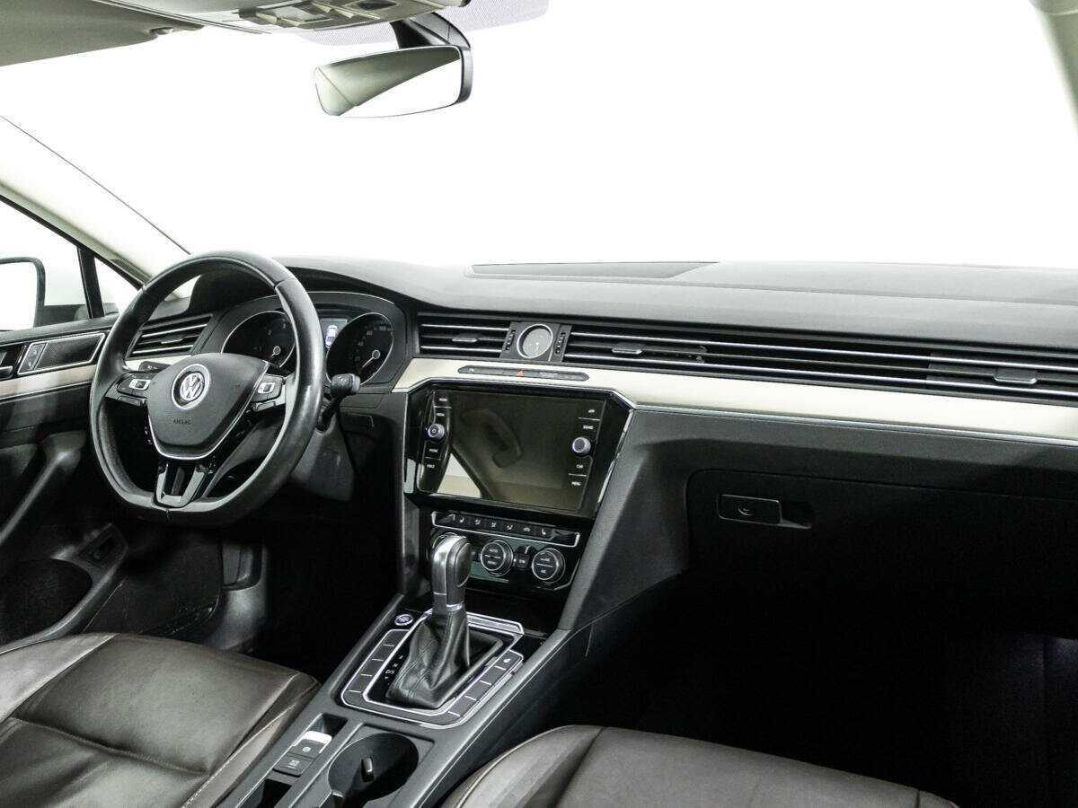 Volkswagen Passat DSG7, 2017 Фото №9