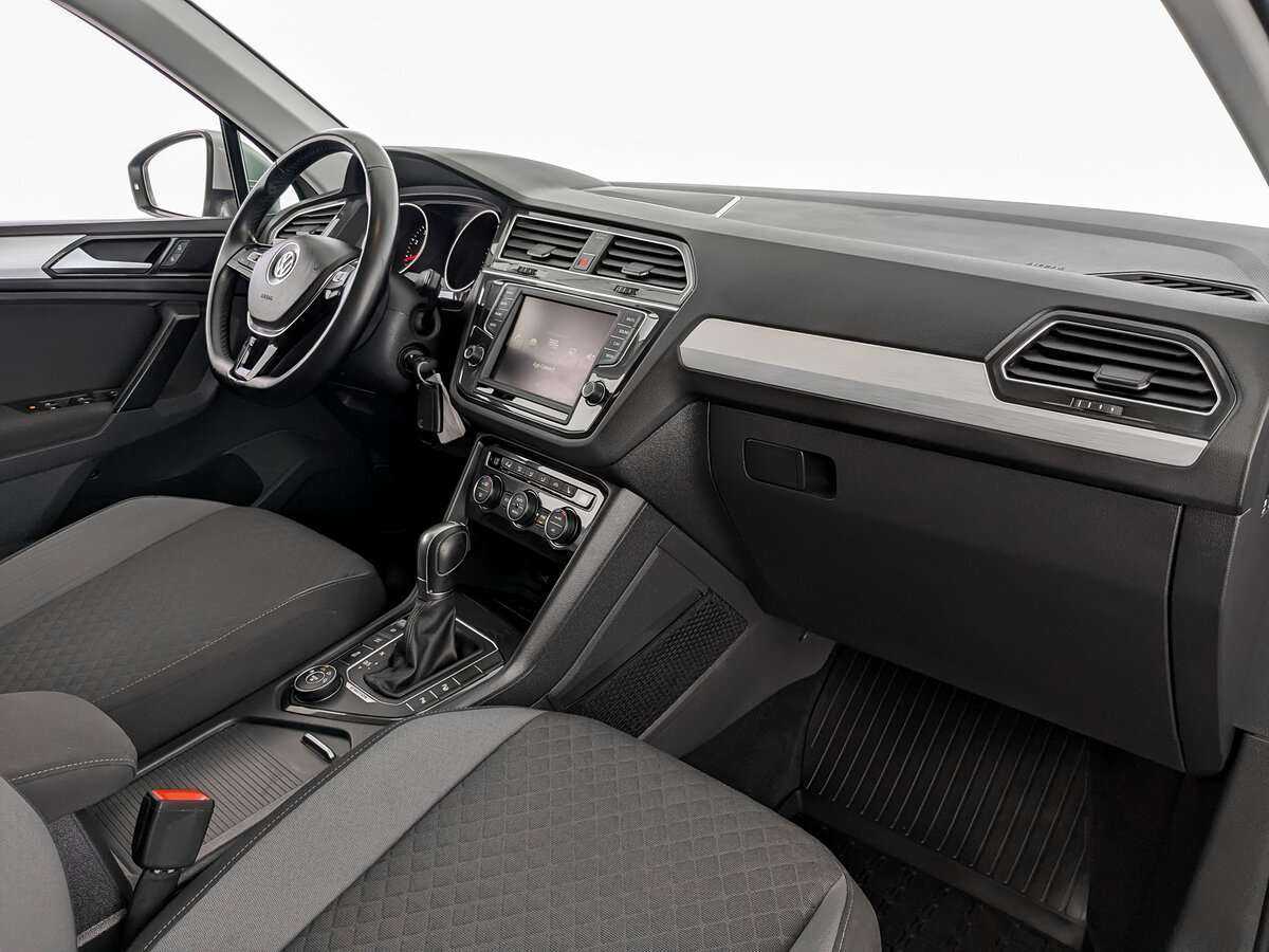 Volkswagen Tiguan, 2017 Фото №9