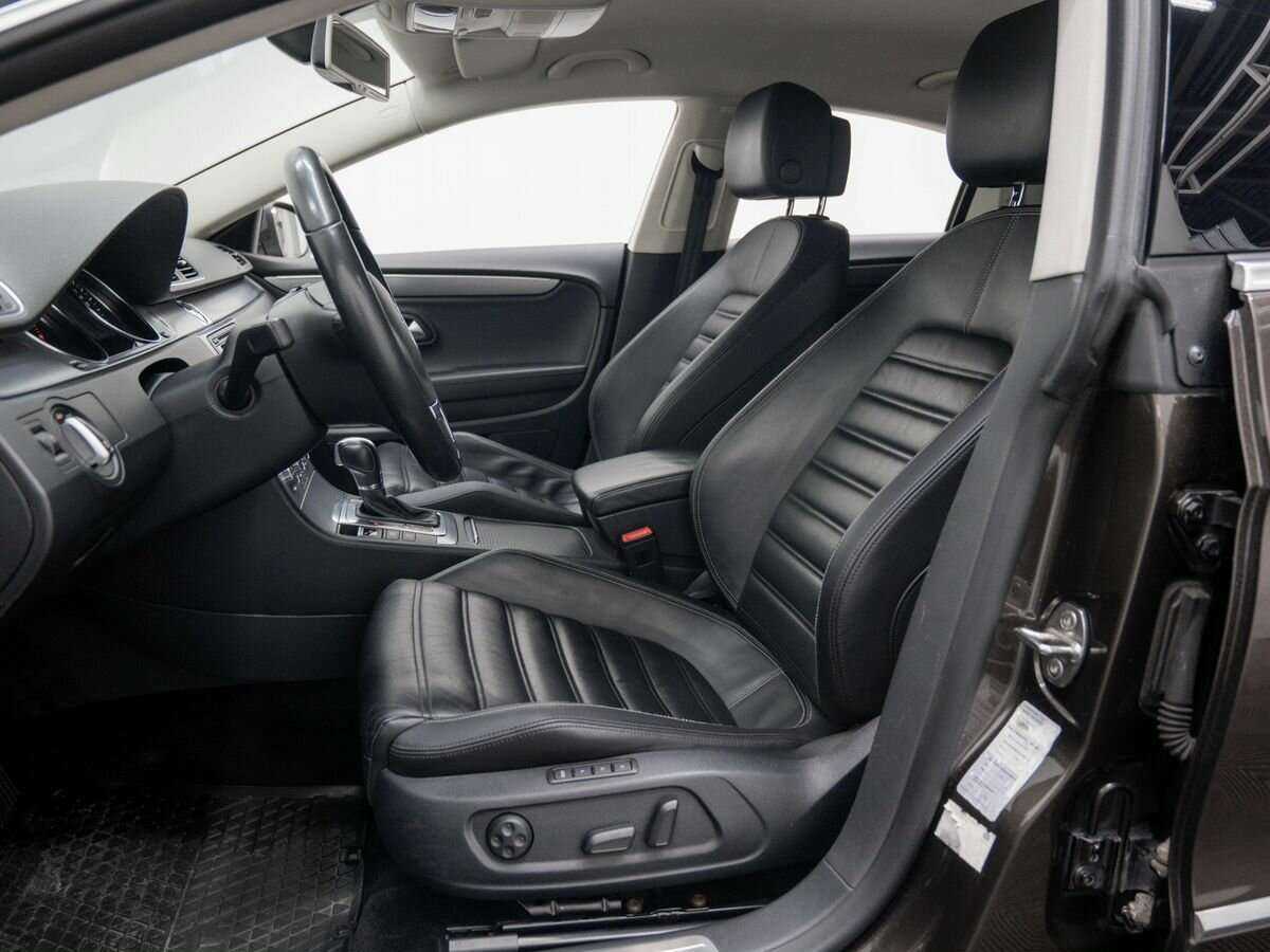 Volkswagen Passat CC, 2012 Фото №14