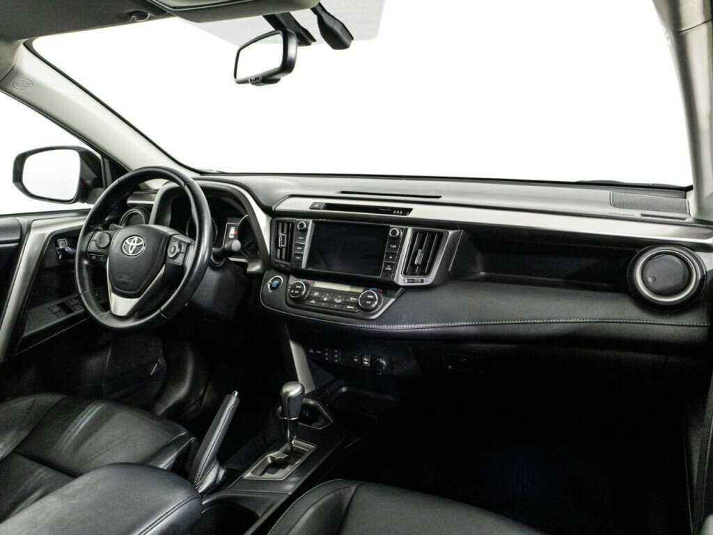 Toyota RAV4, 2017 Фото №9