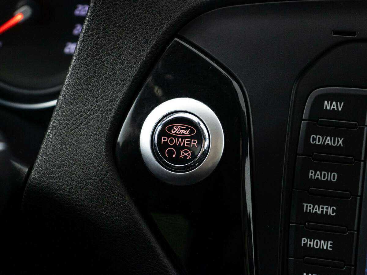 Ford Mondeo, 2013 Фото №16