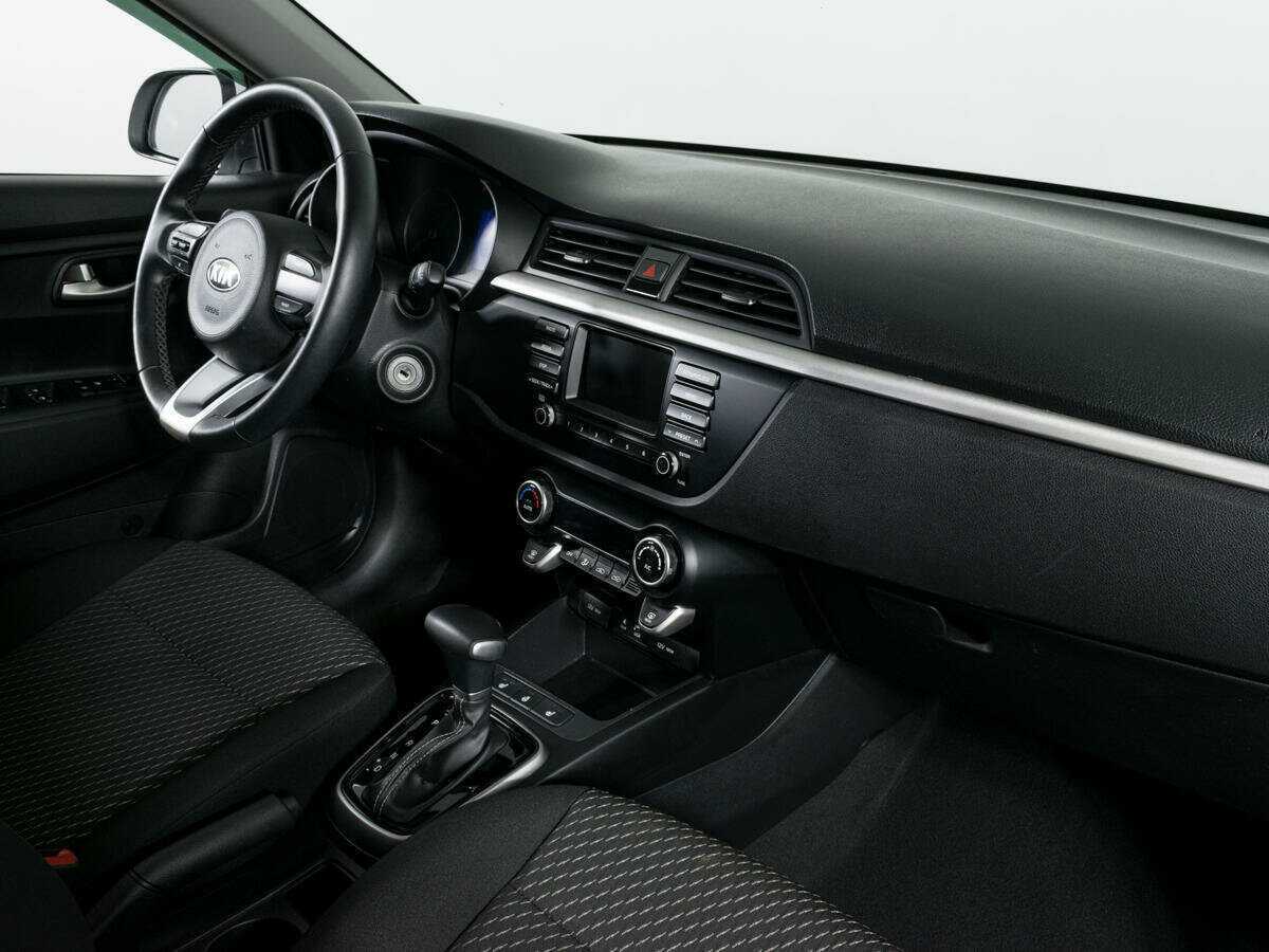 Kia Rio X-Line, 2020 Фото №7