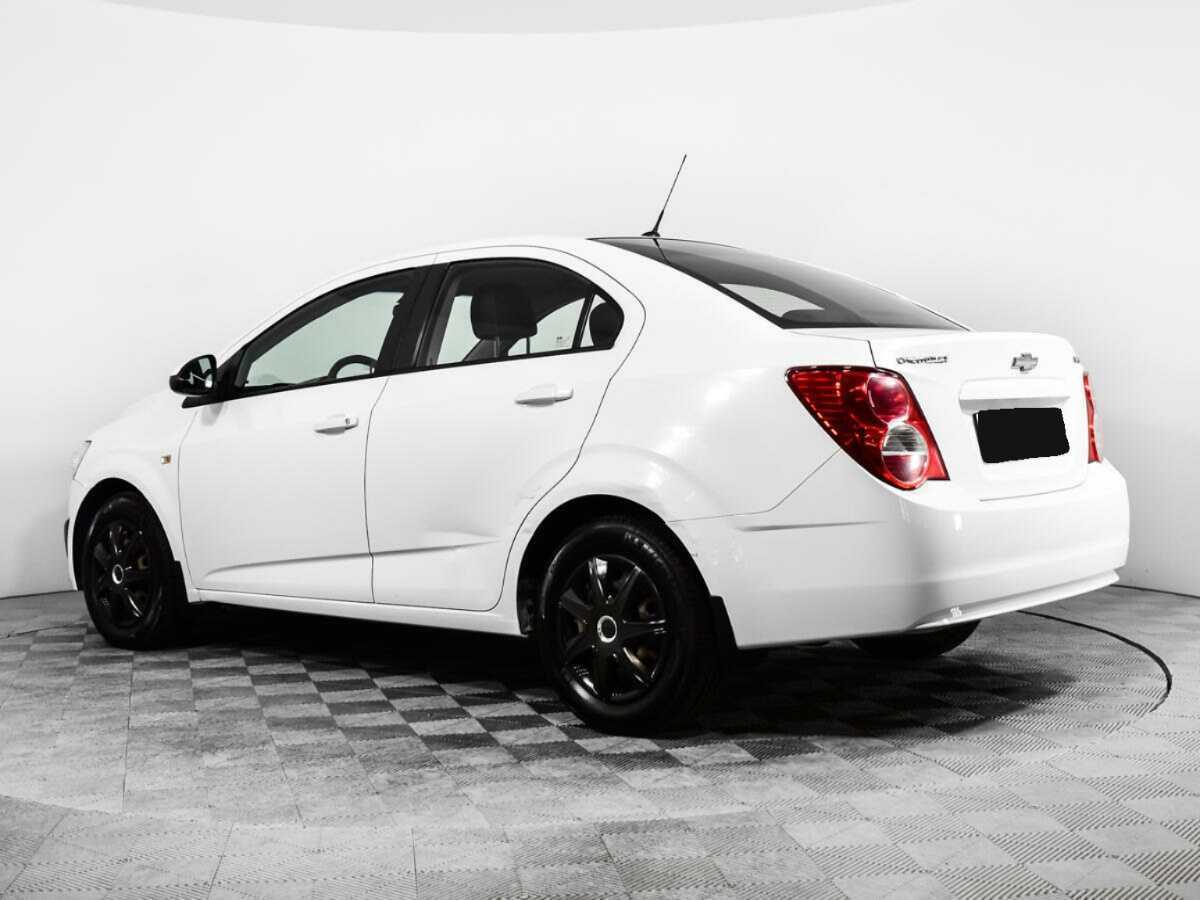 Chevrolet Aveo, 2014 Фото №6