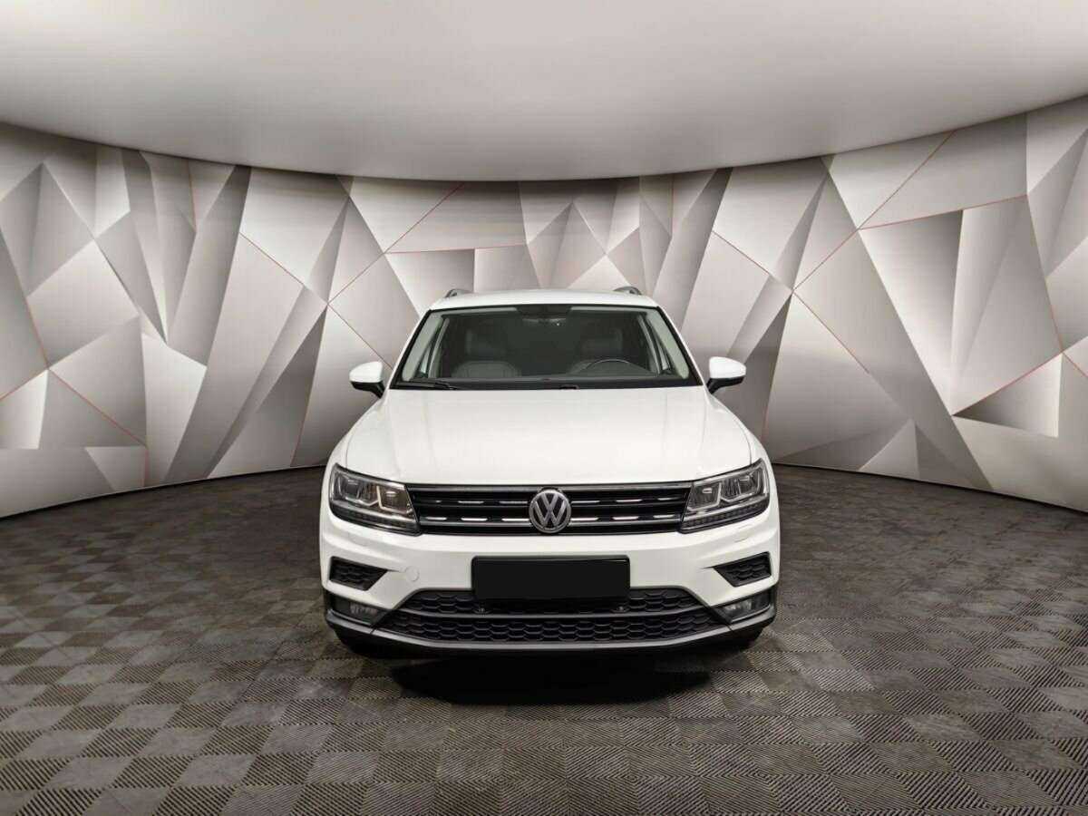 Volkswagen Tiguan, 2018 Фото №7