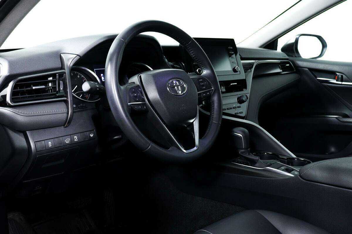 Toyota Camry, 2021 Фото №13