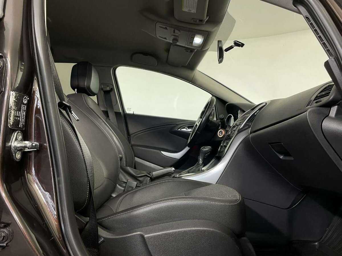 Opel Astra, 2012 Фото №14