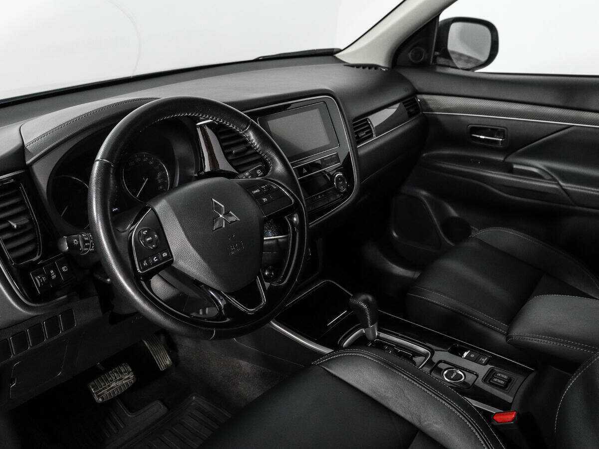 Mitsubishi Outlander, 2019 Фото №7