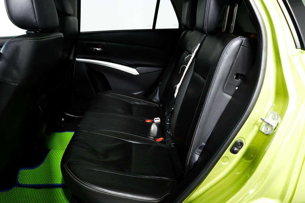 Suzuki SX4, 2013 Фото №12