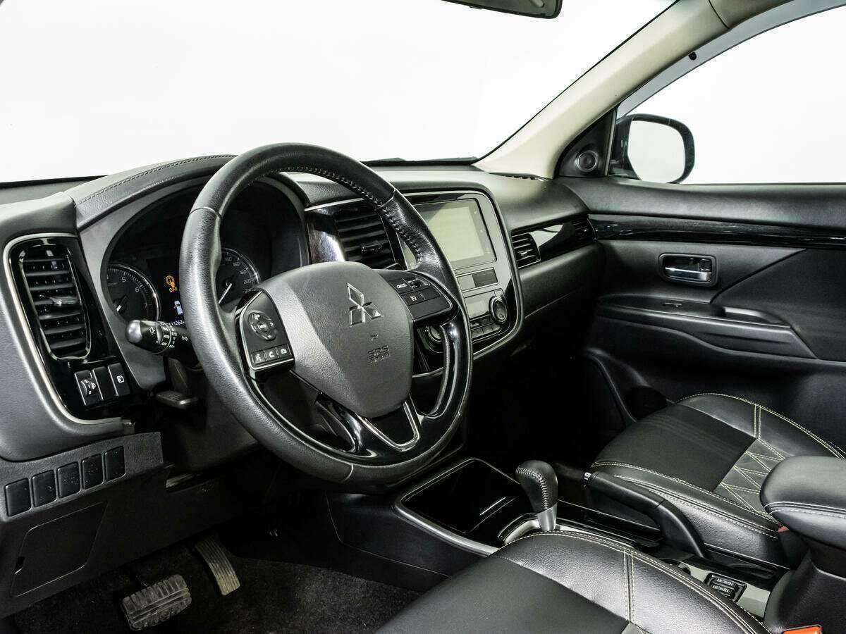 Mitsubishi Outlander, 2019 Фото №9