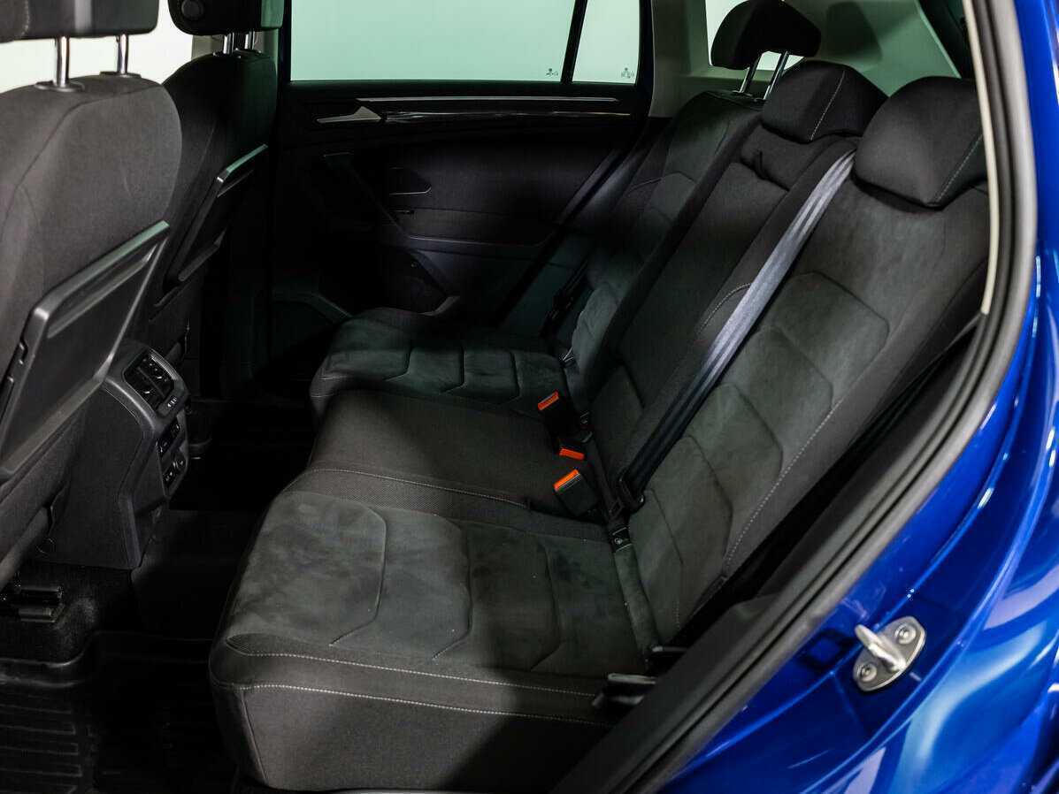 Volkswagen Tiguan L, 2019 Фото №8