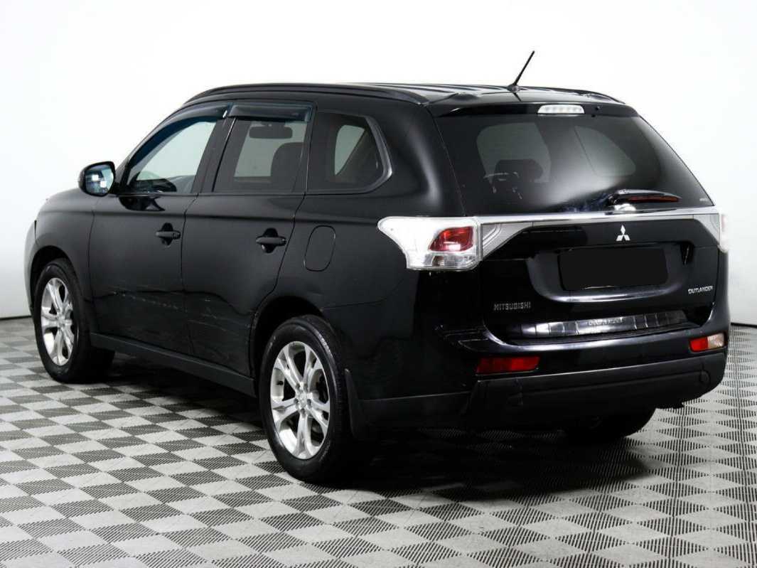 Mitsubishi Outlander, 2013 Фото №7