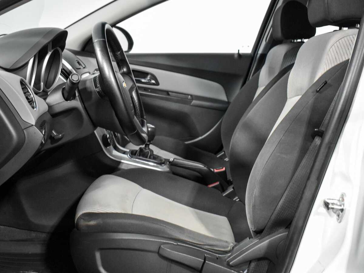 Chevrolet Cruze, 2014 Фото №10