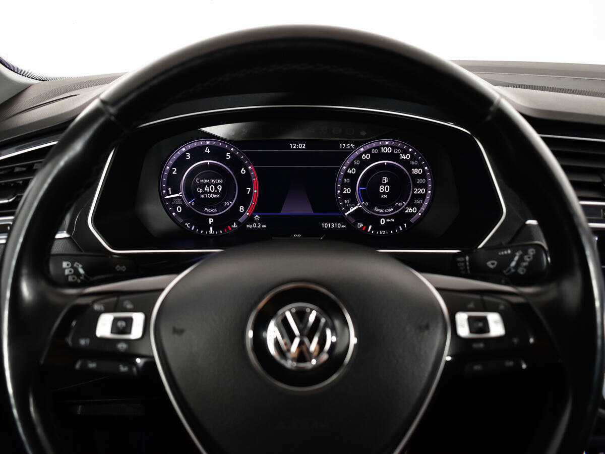 Volkswagen Tiguan, 2018 Фото №13