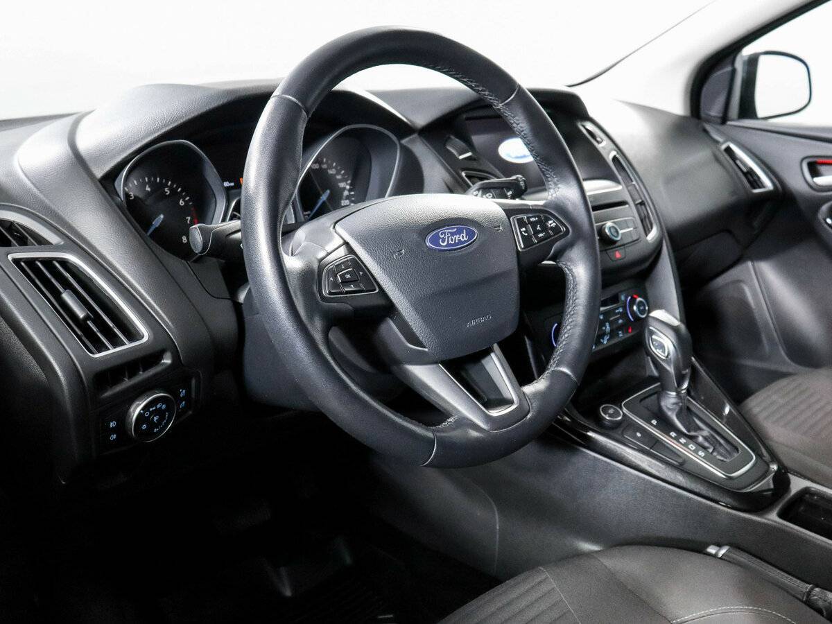 Ford Focus, 2018 Фото №14