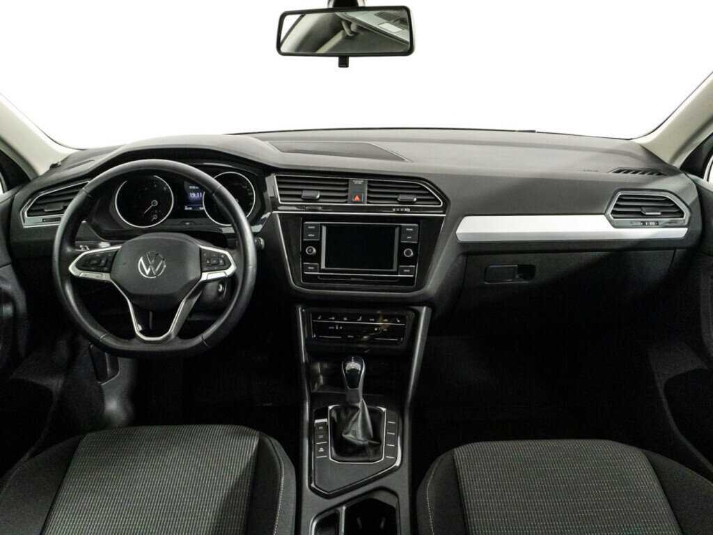 Volkswagen Tiguan, 2020 Фото №13