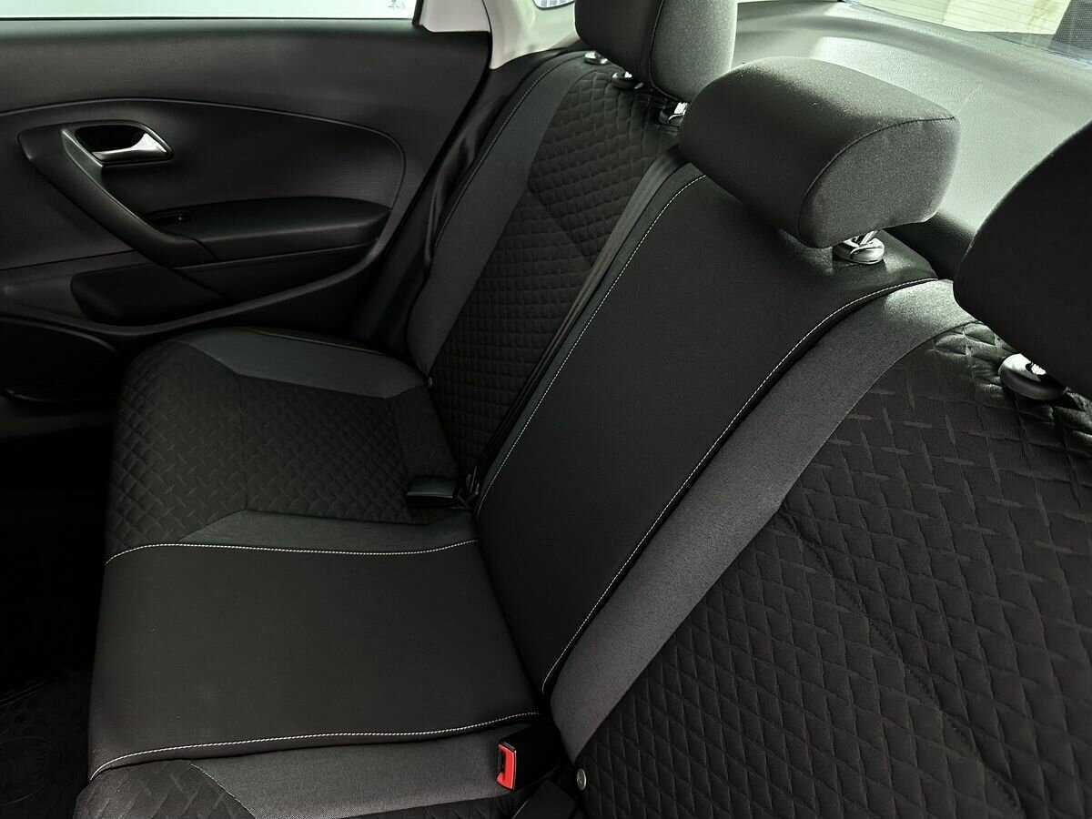 Volkswagen Polo, 2018 Фото №14