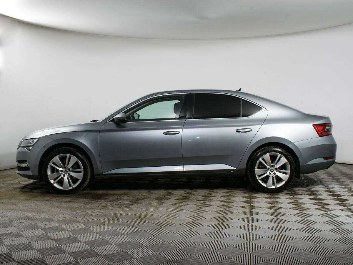 Skoda Superb, 2019 Фото №7
