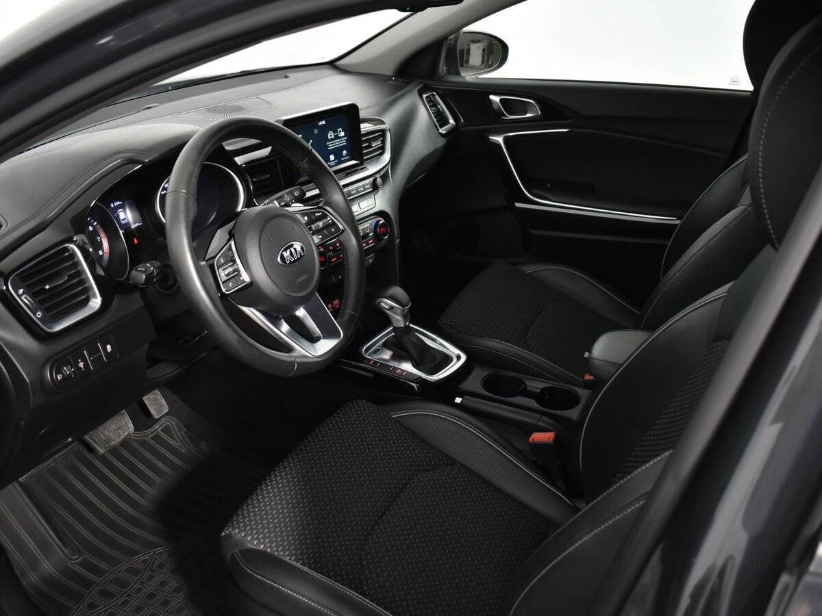 Kia Ceed, 2019 Фото №9