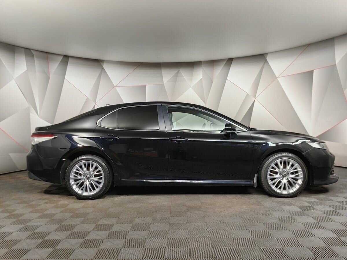 Toyota Camry, 2019 Фото №6