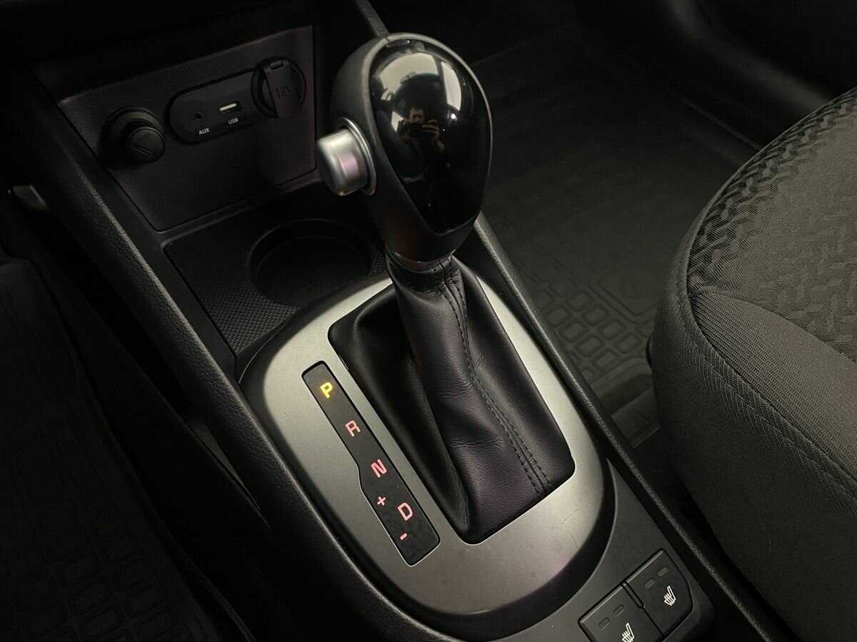 Kia Rio, 2016 Фото №12