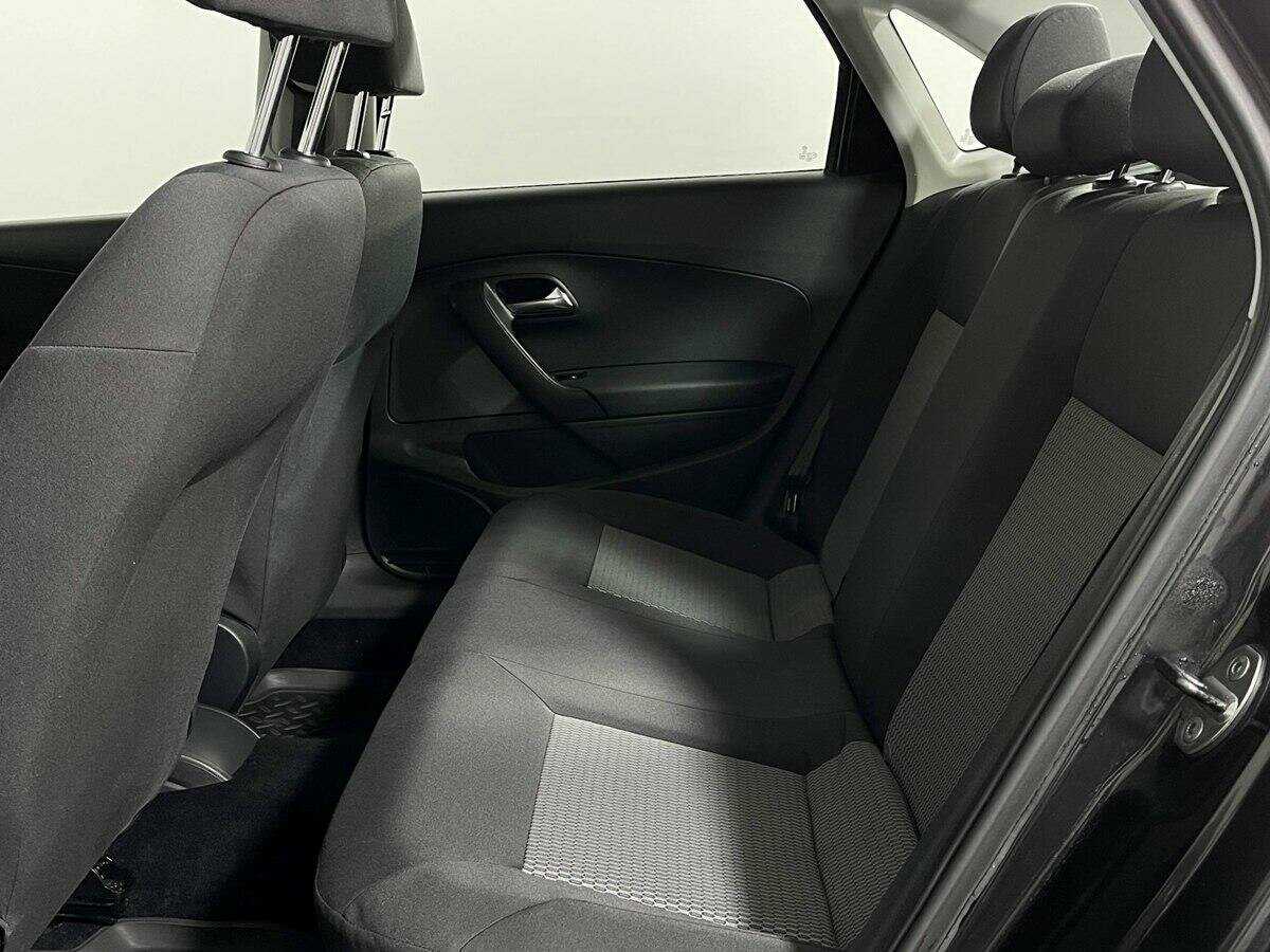 Volkswagen Polo, 2012 Фото №8