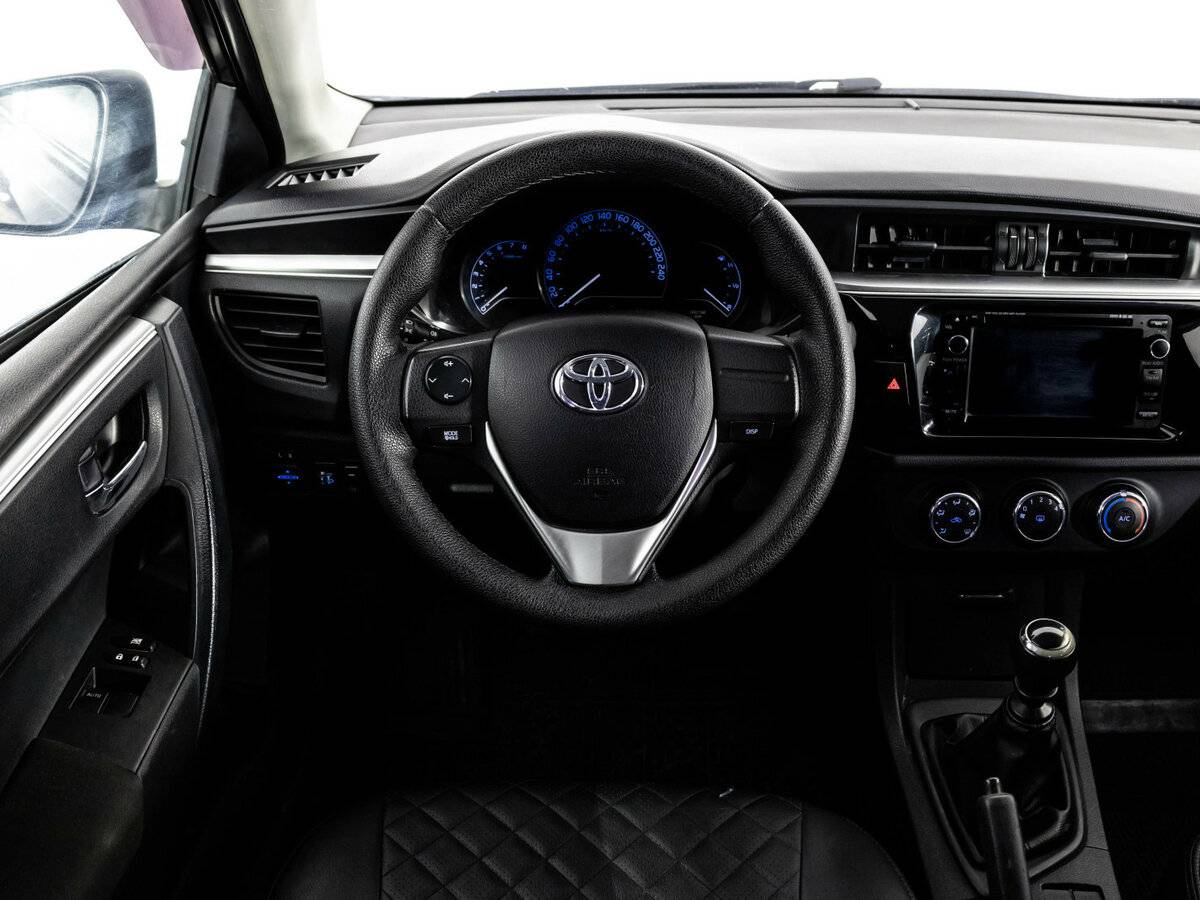 Toyota Corolla XI (E160, E170, E180), 2014 Фото №9