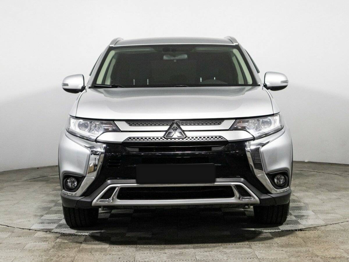 Mitsubishi Outlander, 2020 Фото №2