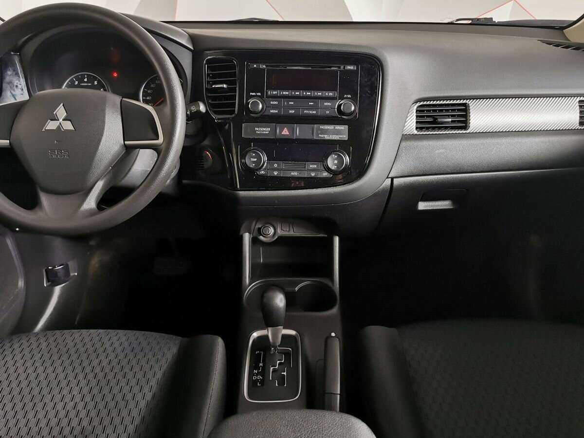 Mitsubishi Outlander, 2014 Фото №11