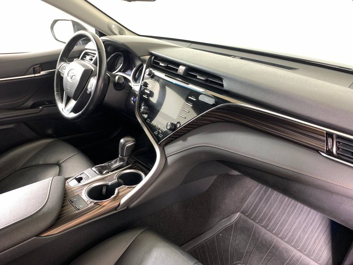 Toyota Camry, 2018 Фото №13