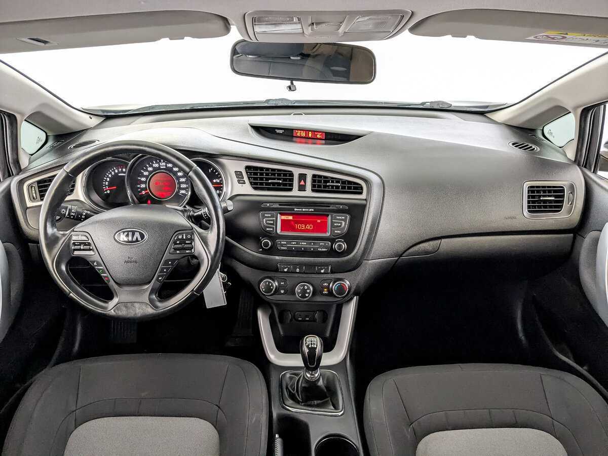 Kia Ceed, 2014 Фото №14
