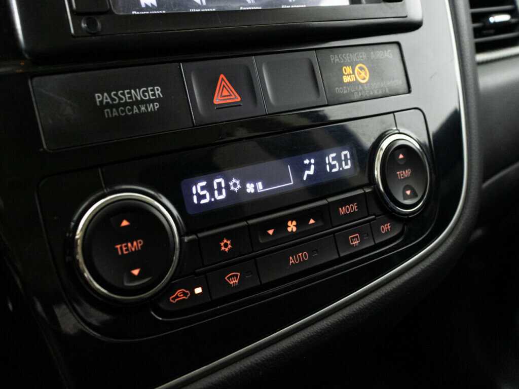 Mitsubishi Outlander, 2013 Фото №15