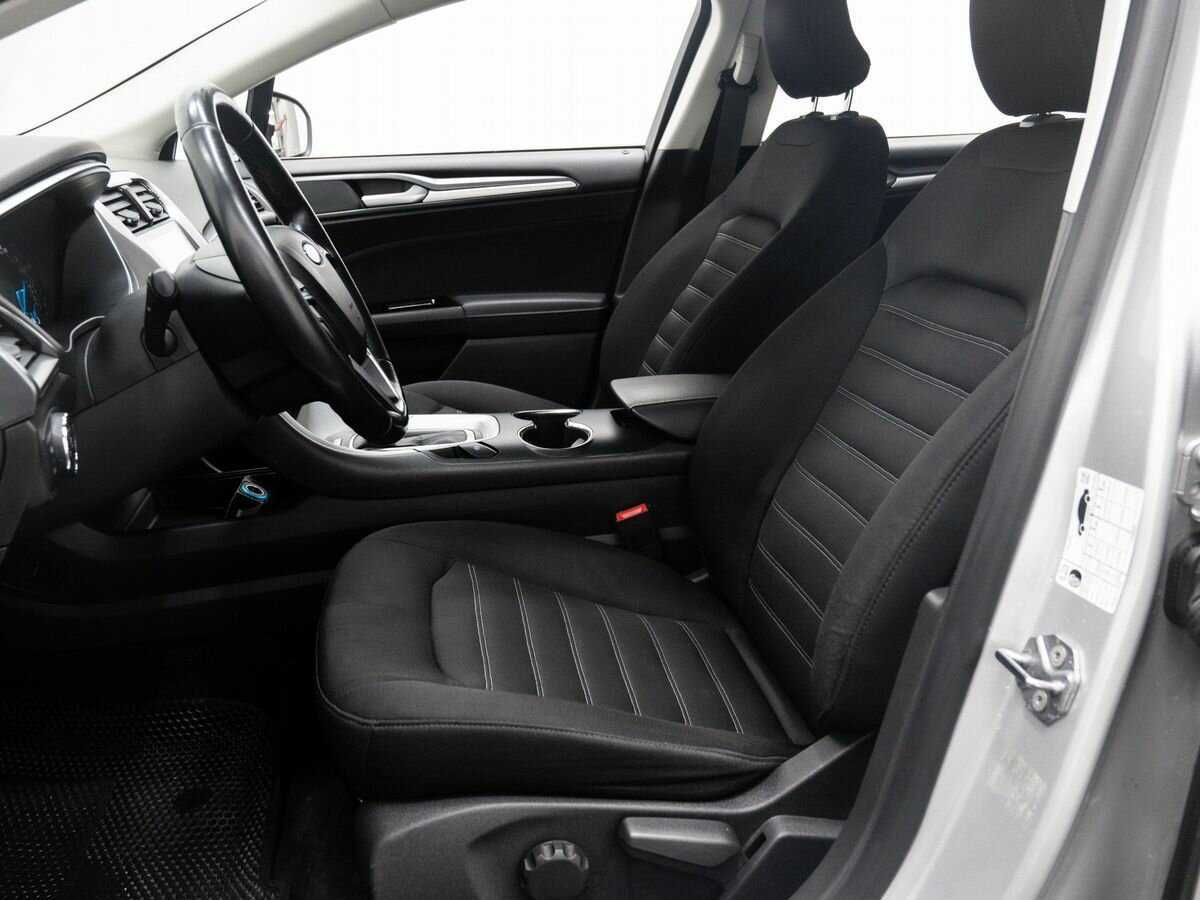 Ford Mondeo, 2018 Фото №16