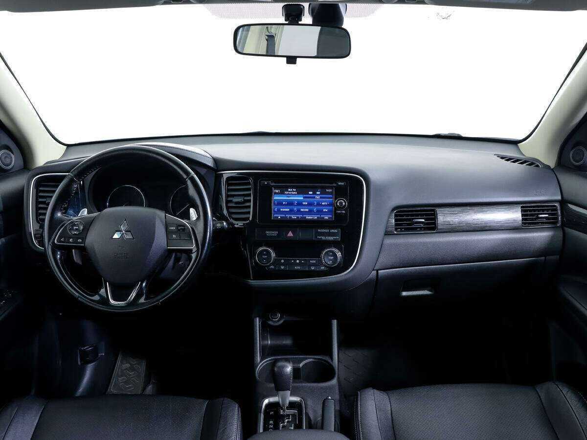 Mitsubishi Outlander, 2015 Фото №10