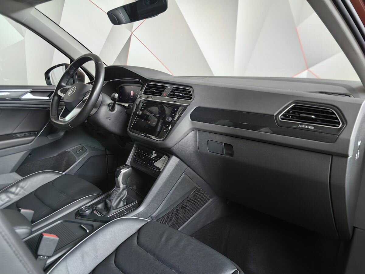Volkswagen Tiguan, 2021 Фото №9