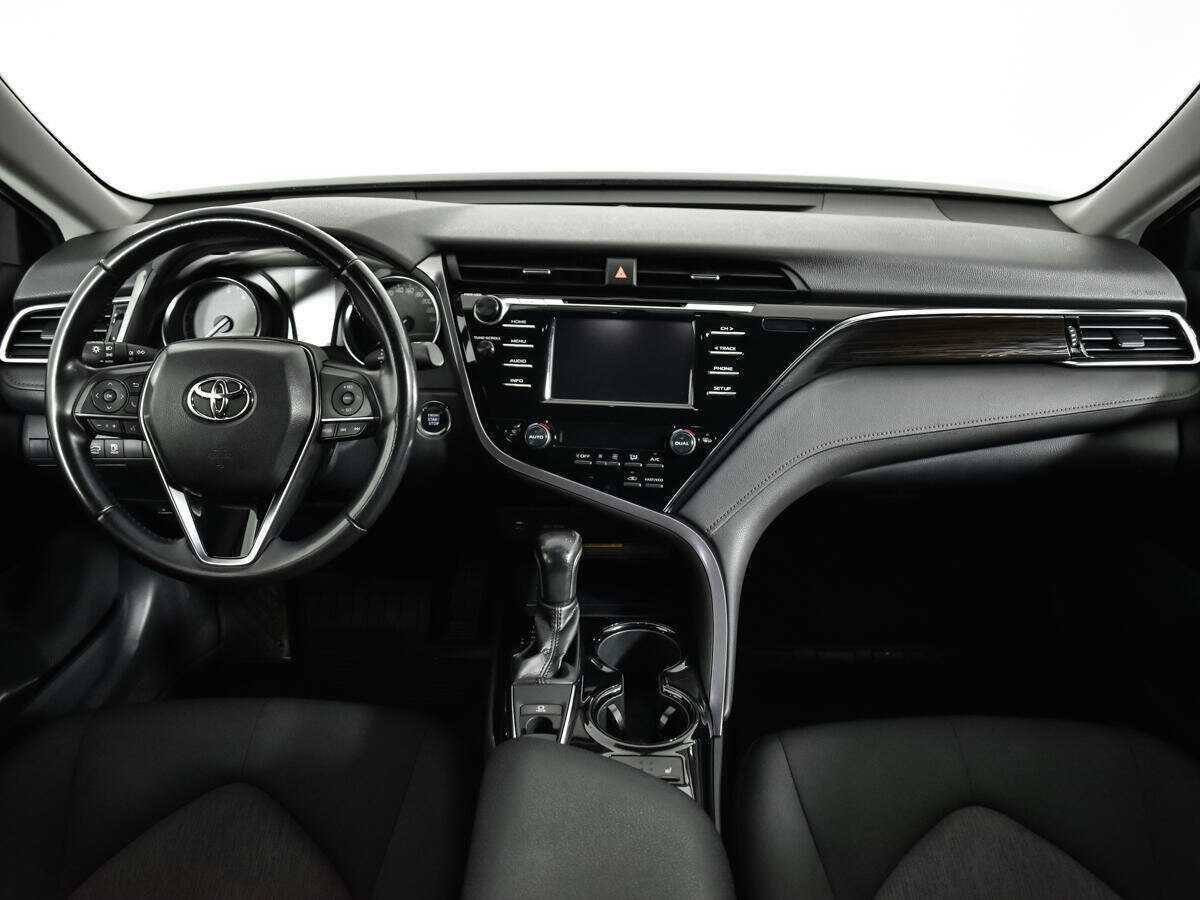 Toyota Camry, 2021 Фото №12
